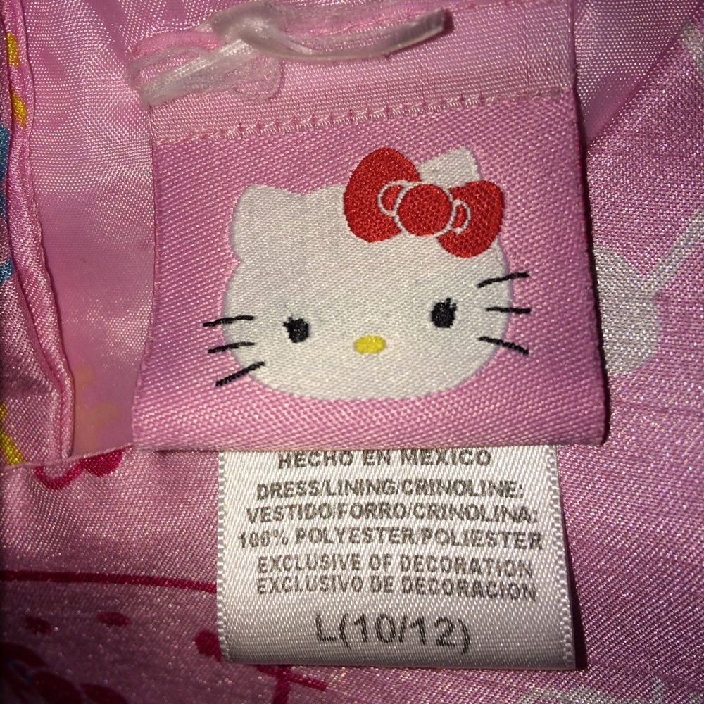 Hello kitty dress - Picture 2 of 4